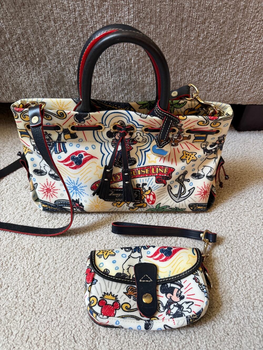 Disney Dooney & Bourke DCL Sketch Tassel Tote D045B with Matching Wallet